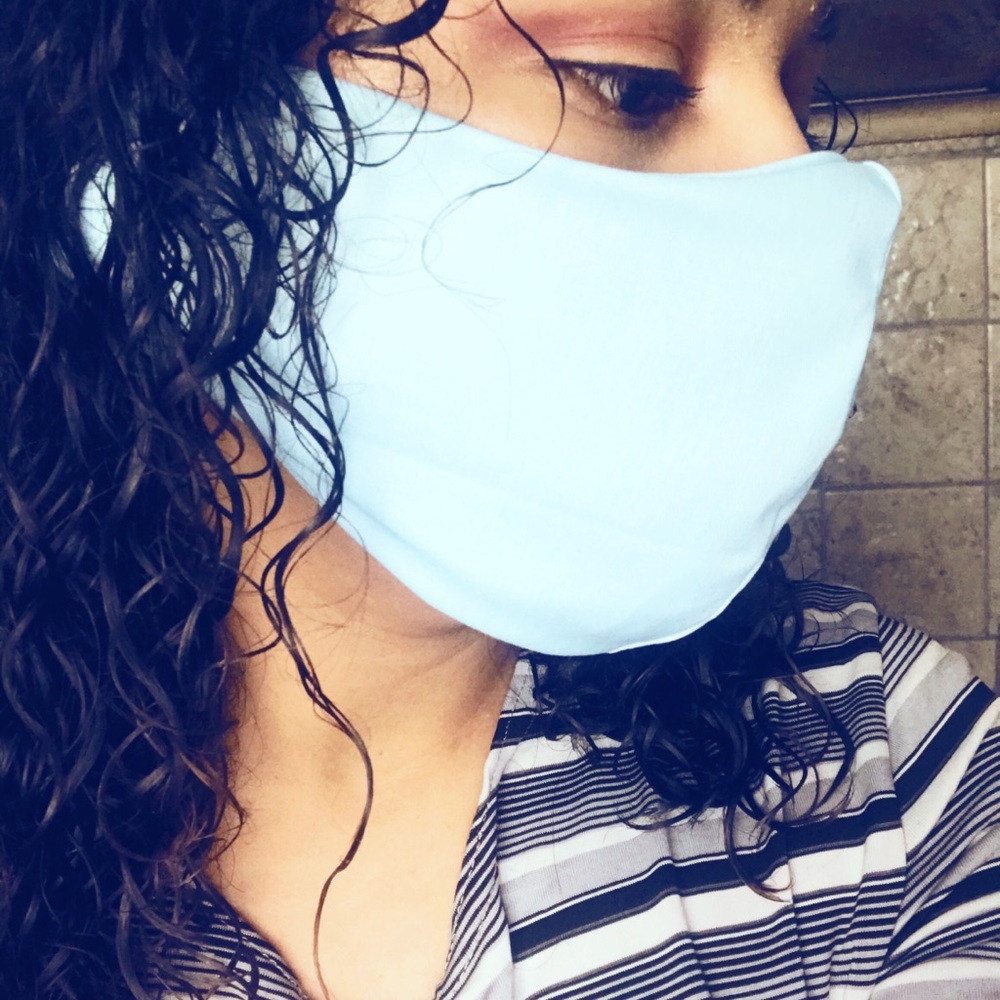Face mask - Picture 2 of 4